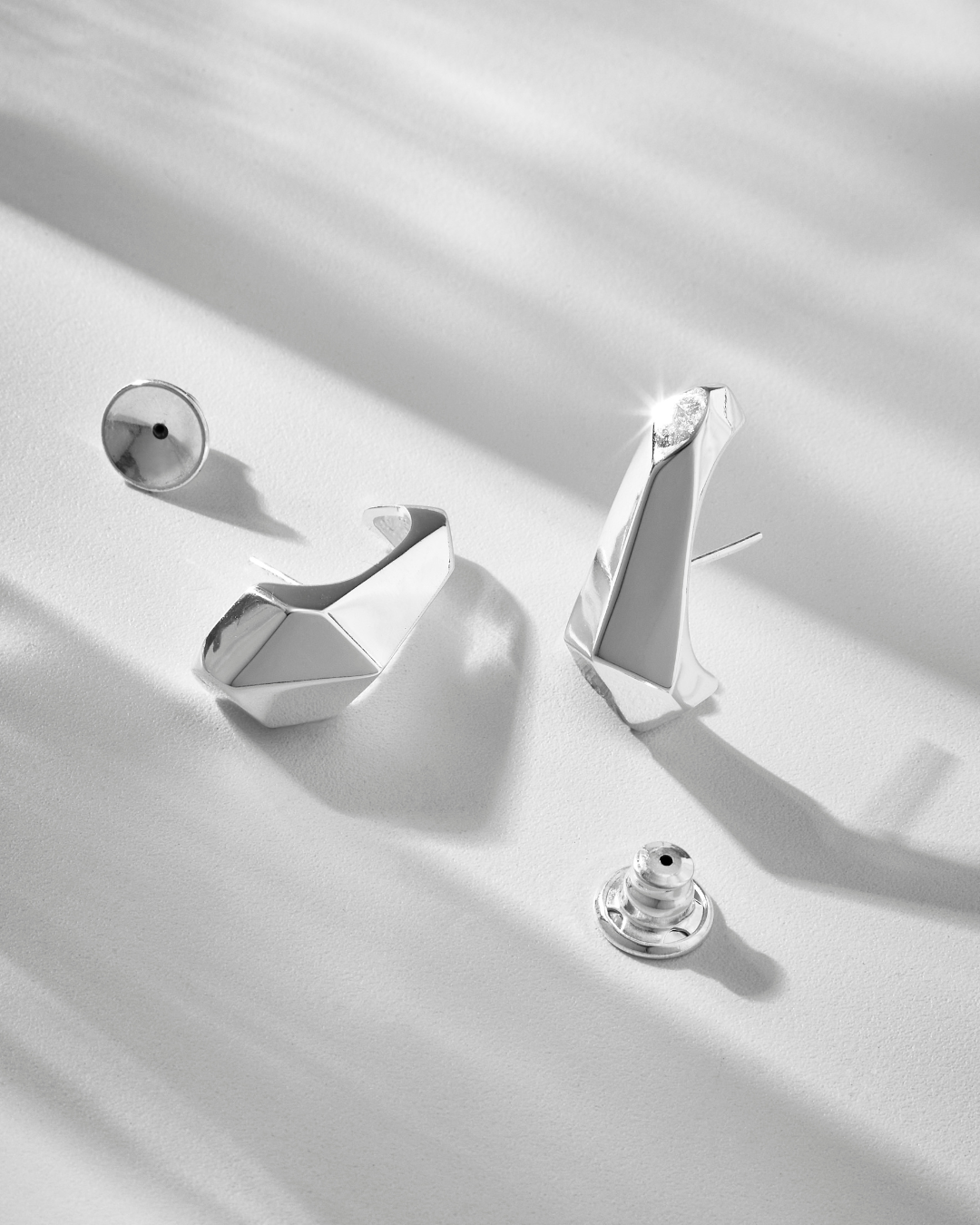 EARHOOK PRISMA